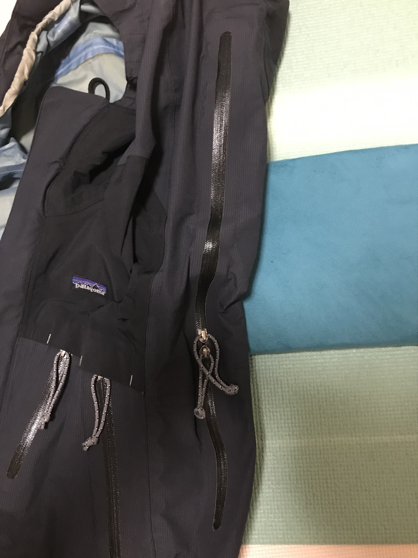 パタゴニア アイス・ナイン・ジャケット '01: GO OUTDOOR LIFE! パタゴニア アイス・ナイン・ジャケット '01: GO OUTDOOR LIFE!